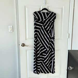 Tube Top/Strapless Maxi B/W Dress Medium